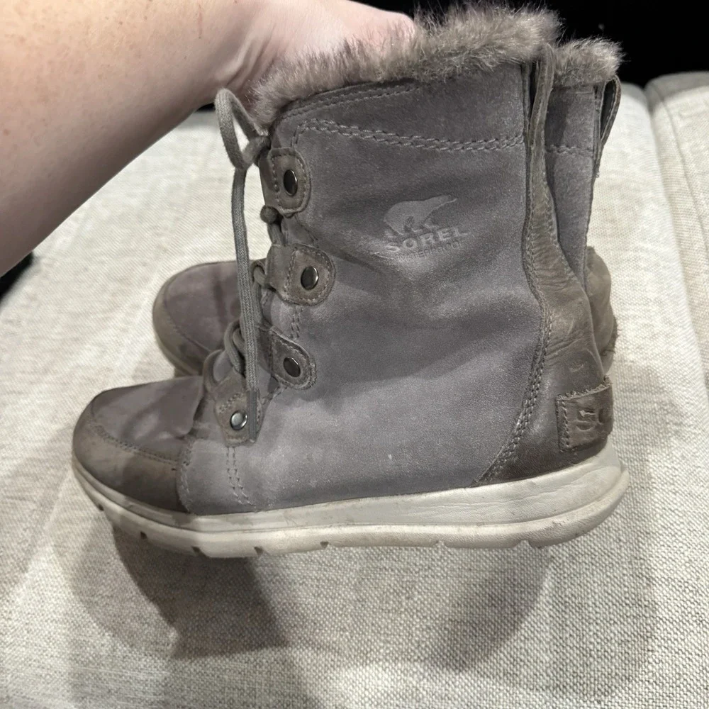 Sorel Explorer‎ Joan women's waterproof snow boots in gray suede 10